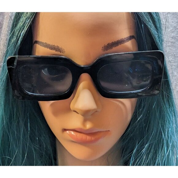 Free People Retro Mod Black Rectangular Sunglasses - Picture 5 of 8